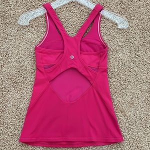 Lululemon tank
